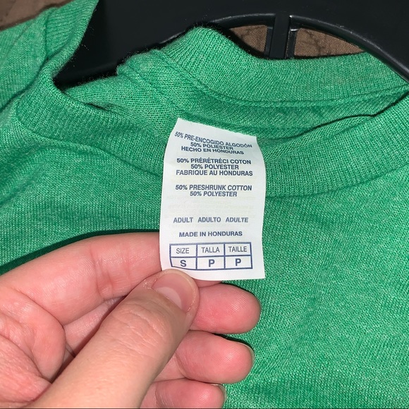 Star Wars Christmas graphic tee nwot - Picture 2 of 5